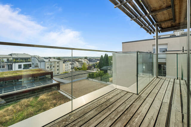 Plancher de la terrasse devant le studio